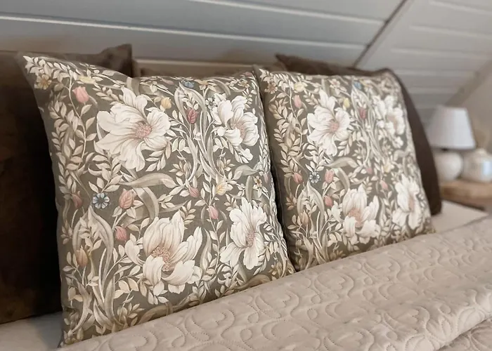 Pine & Oak Chalet Fuzine